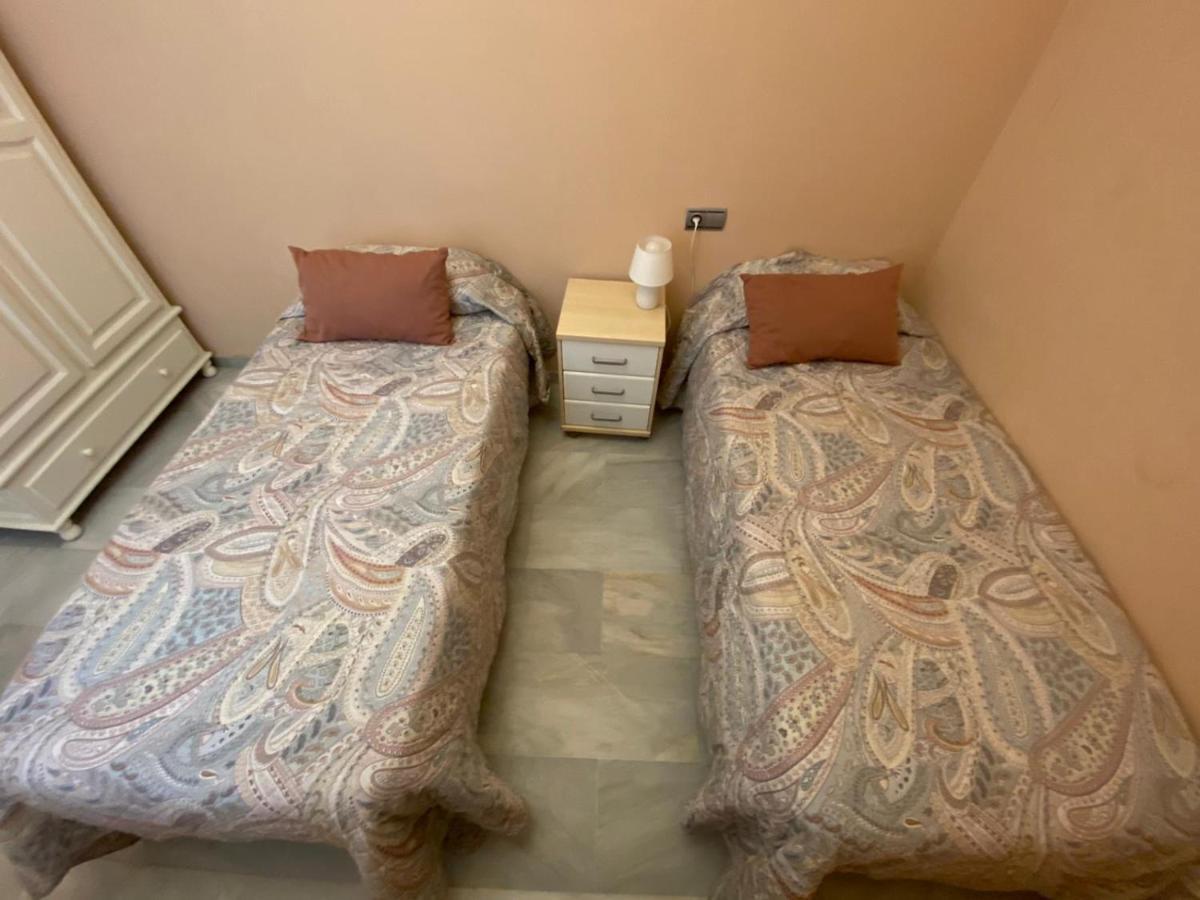 Apartamento Cristobal Colon Lägenhet Cádiz Exteriör bild